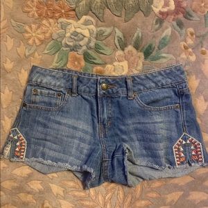Embroidered shorts